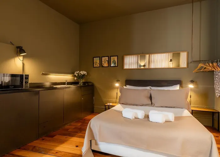 Clube Charming - Cedofeita Apartment Porto