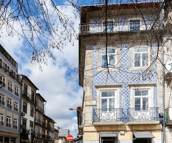 Clube Charming - Cedofeita Oporto