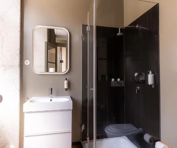 Clube Charming - Cedofeita Oporto